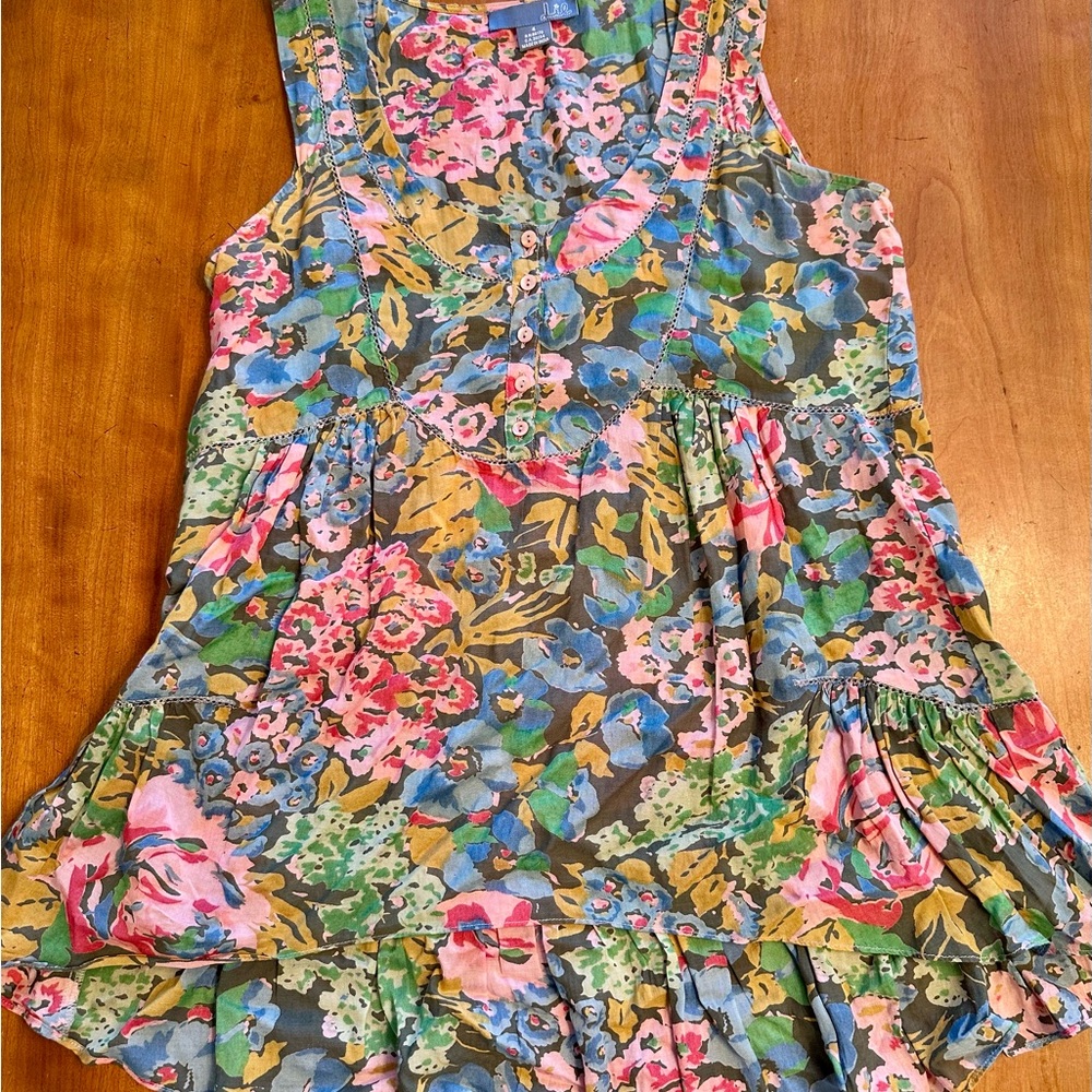 Floral Sleeveless Top